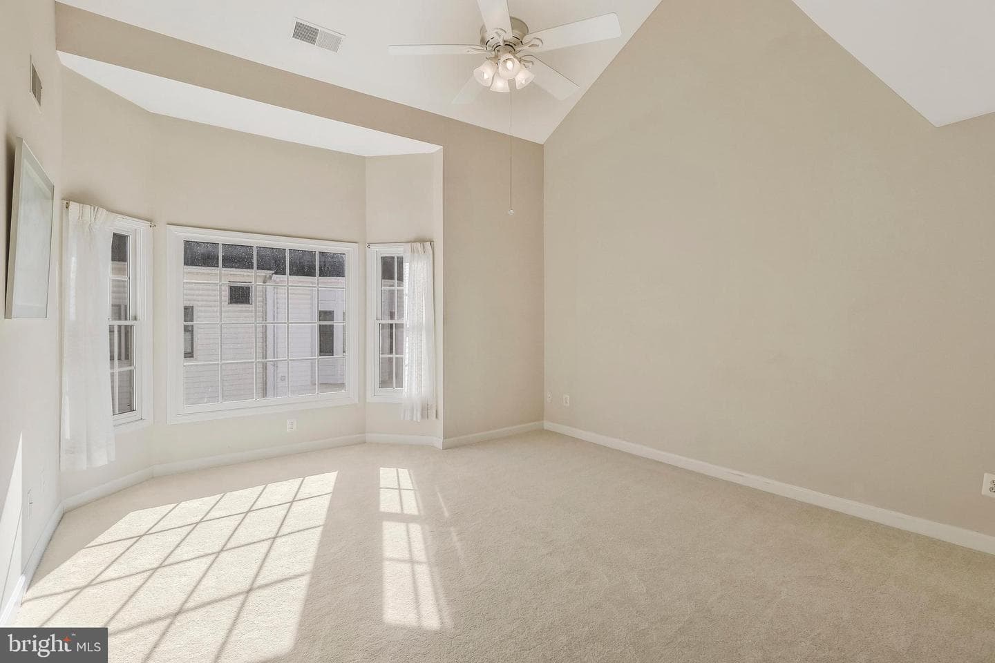 8847 Ashgrove House Lane photo 17