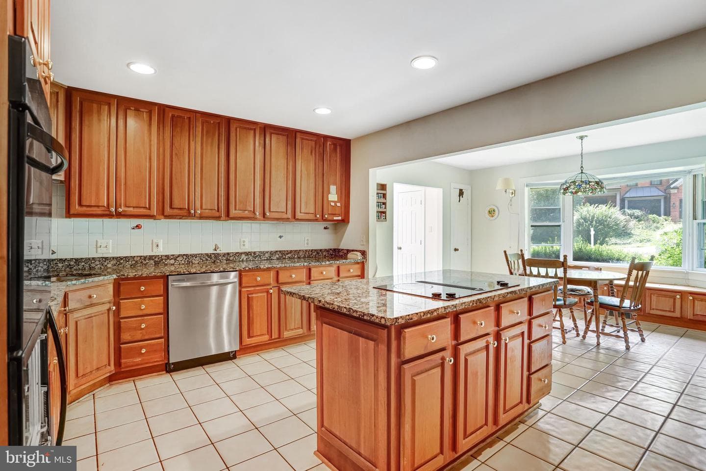 12104 Vale Road photo 14