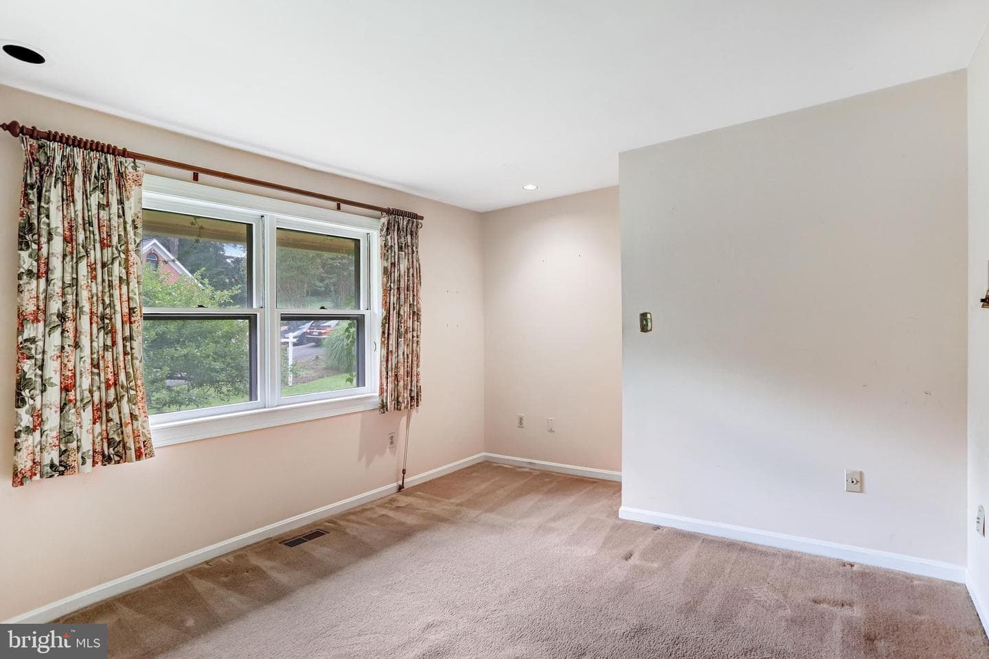 12104 Vale Road photo 21