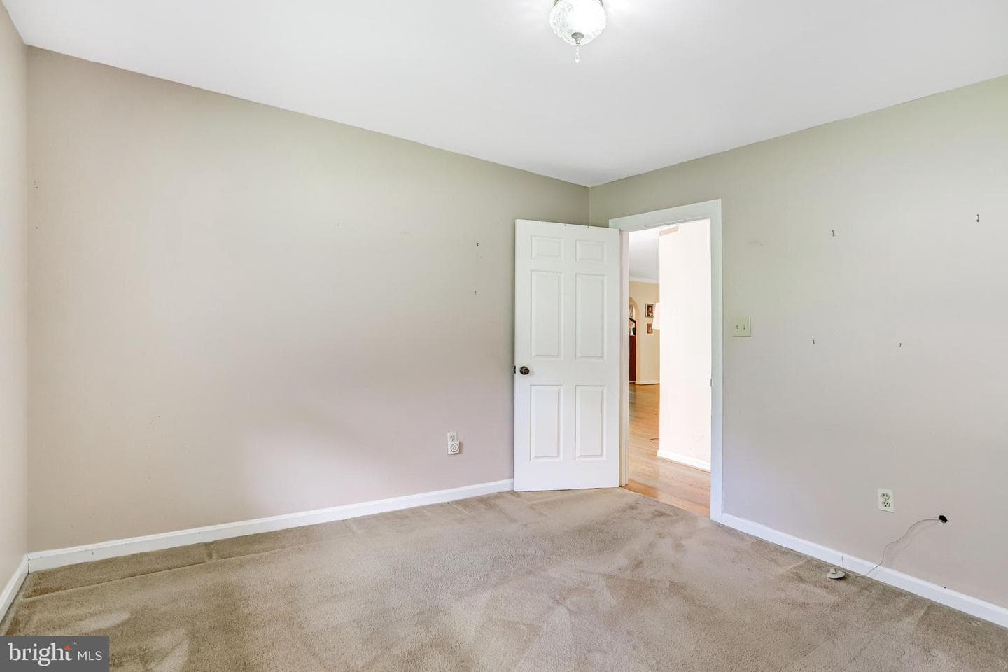 12104 Vale Road photo 25
