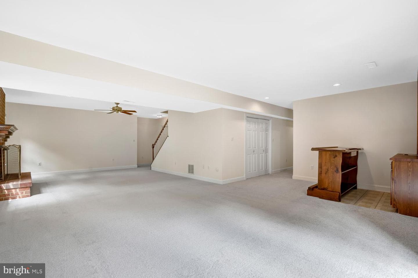 9400 Ludgate Drive photo 44
