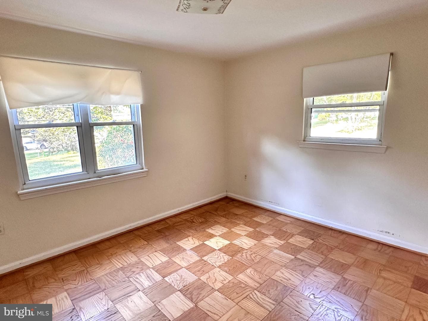 4113 Colonial Avenue photo 7