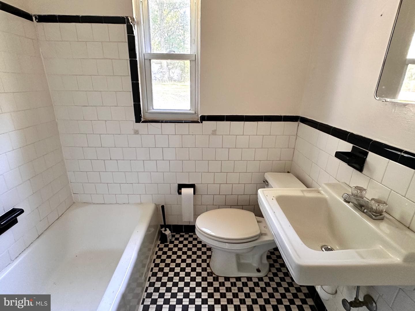 4113 Colonial Avenue photo 8
