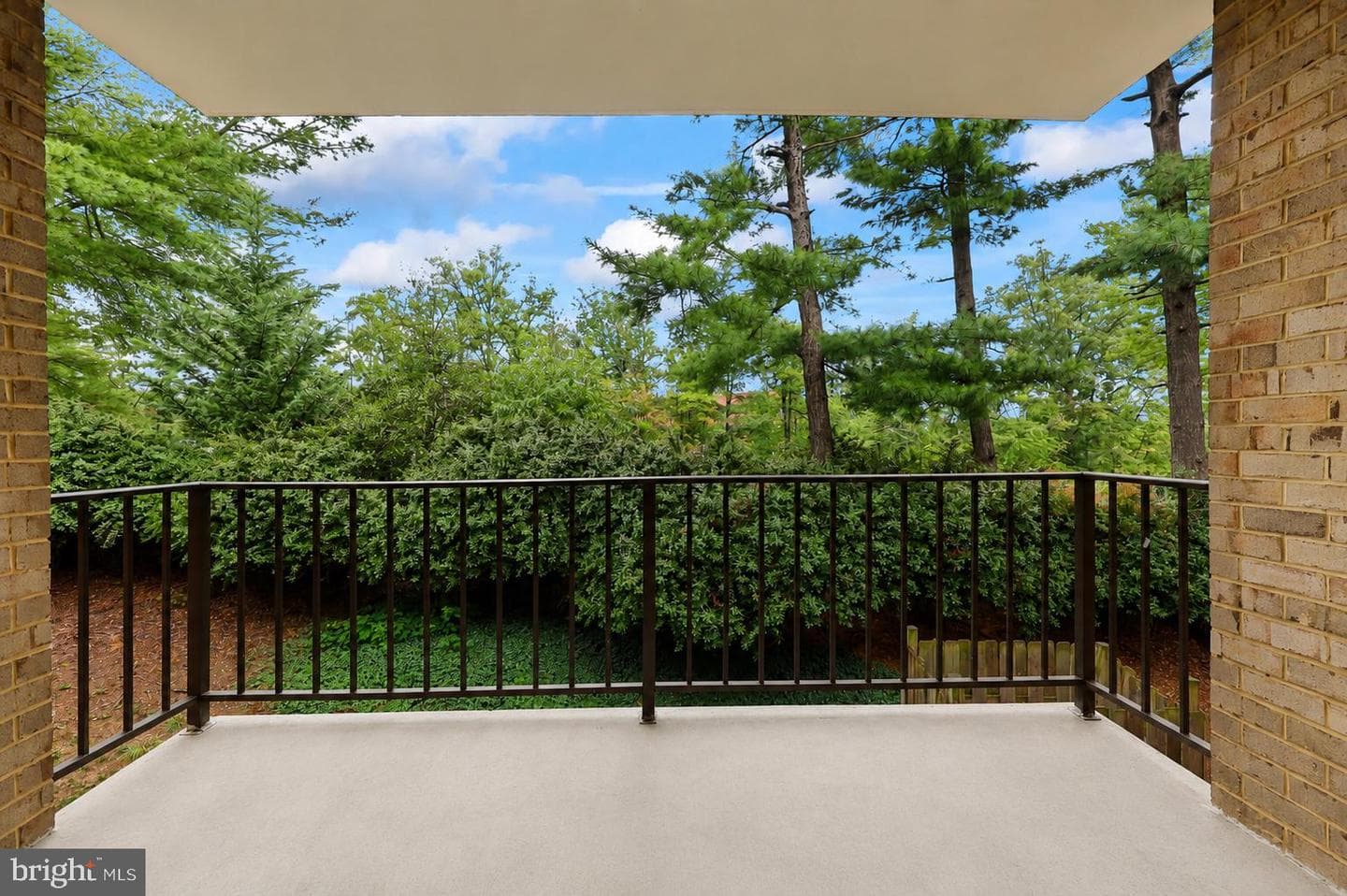 2060 Royal Fern Court #11a photo 20