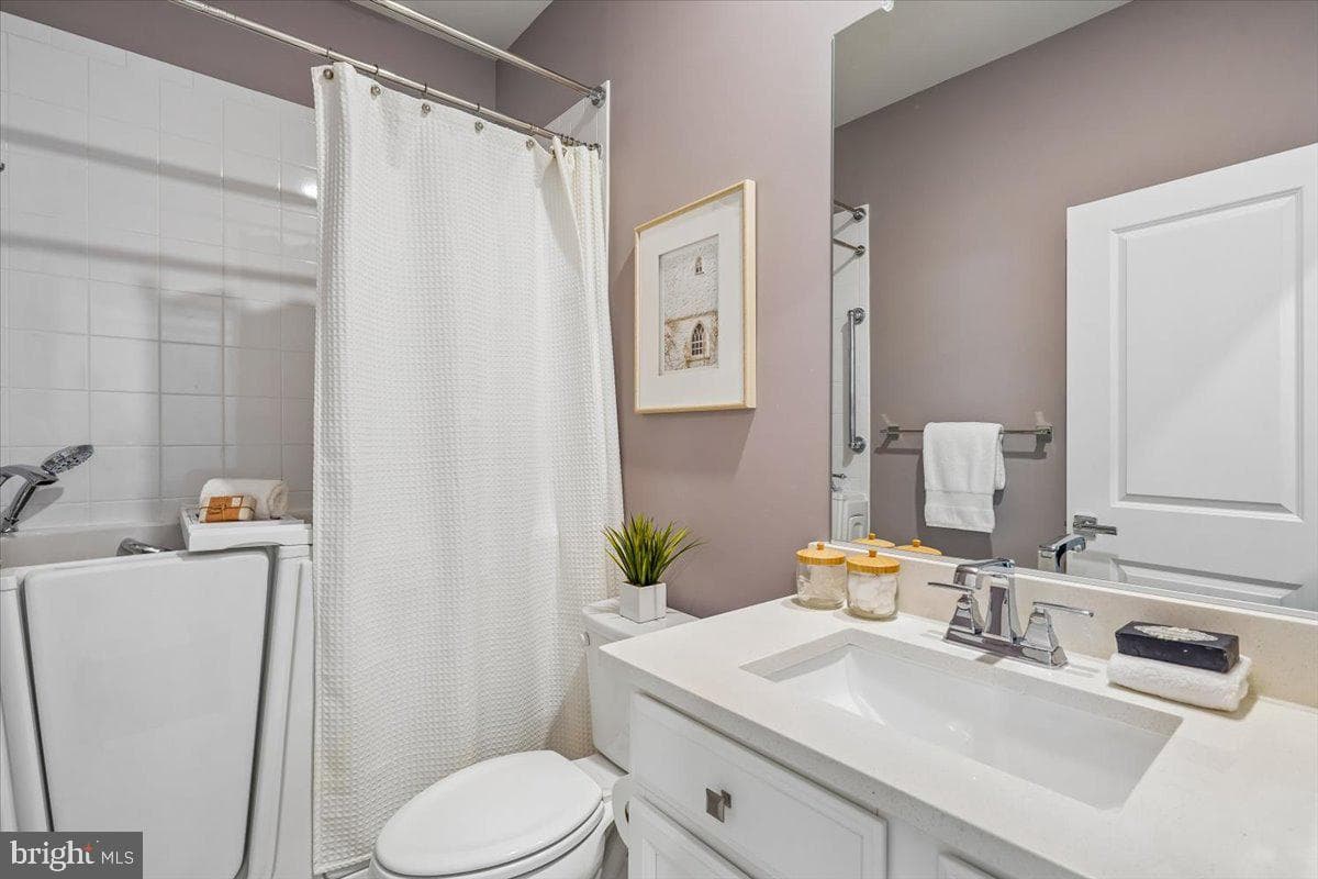110 Market Square NW #24 photo 5
