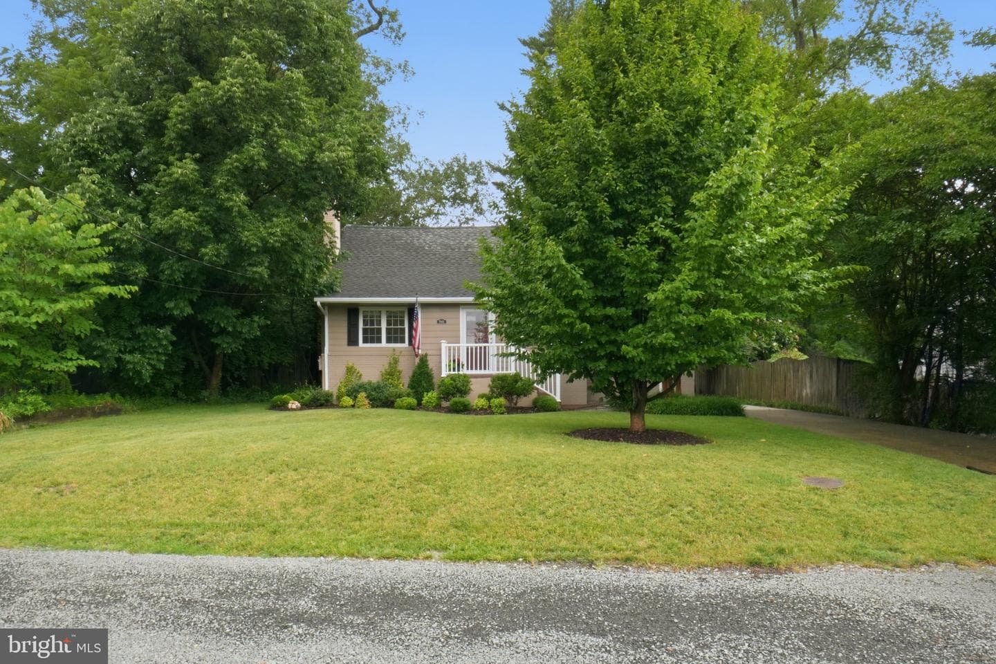 7002 Lee Park Court