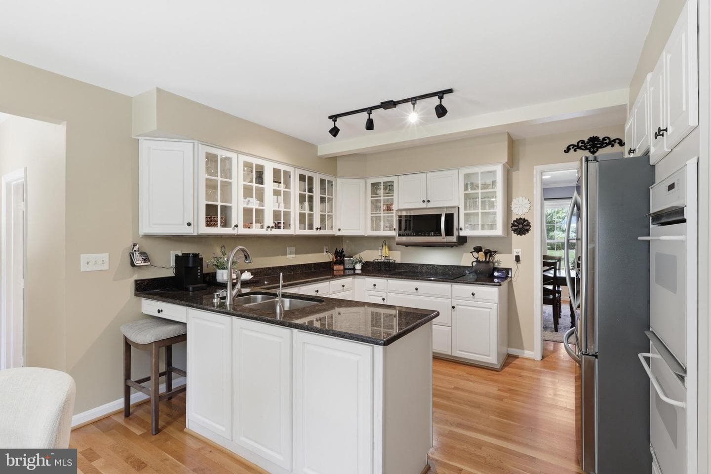13607 White Barn Lane photo 11