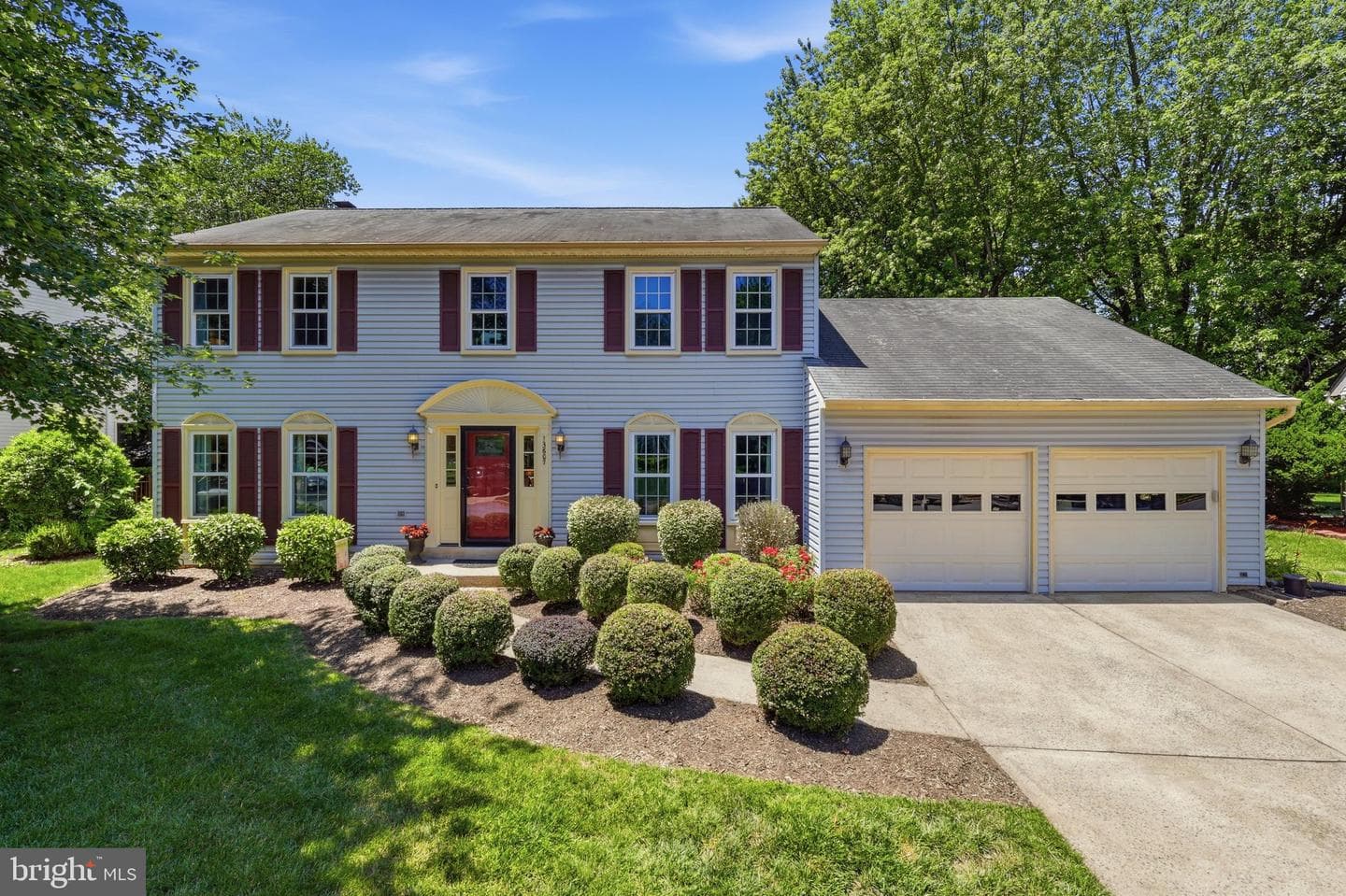 13607 White Barn Lane photo 3