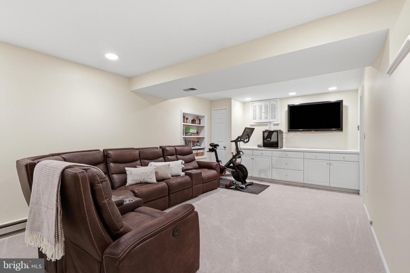 13607 White Barn Lane photo 38