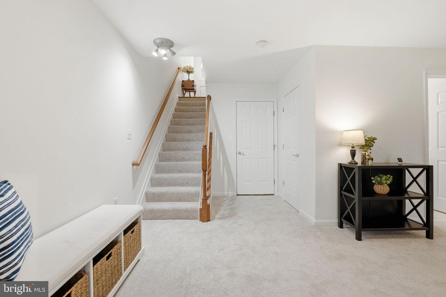8656 Royal Worcester Lane photo 35