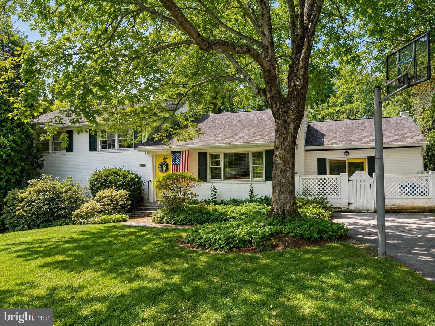 1712 Birch Road photo 1