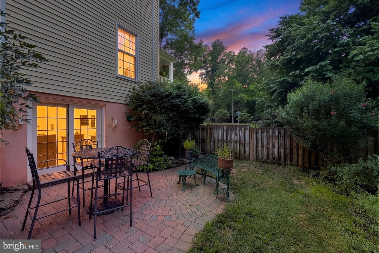 8402 Uxbridge Court photo 11