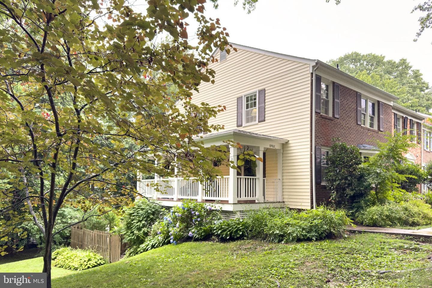 8402 Uxbridge Court photo 39