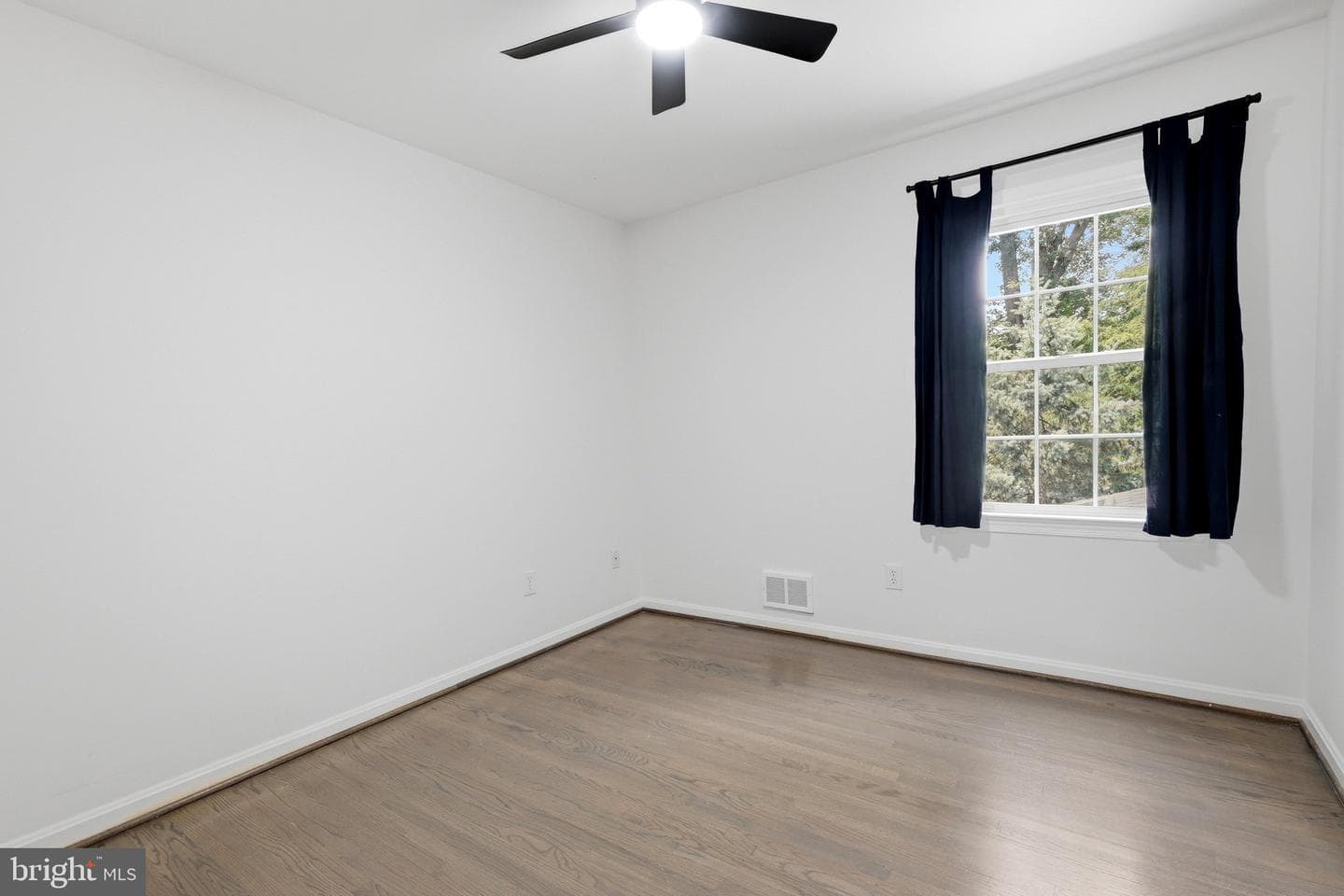 7202 Sampal Place photo 25