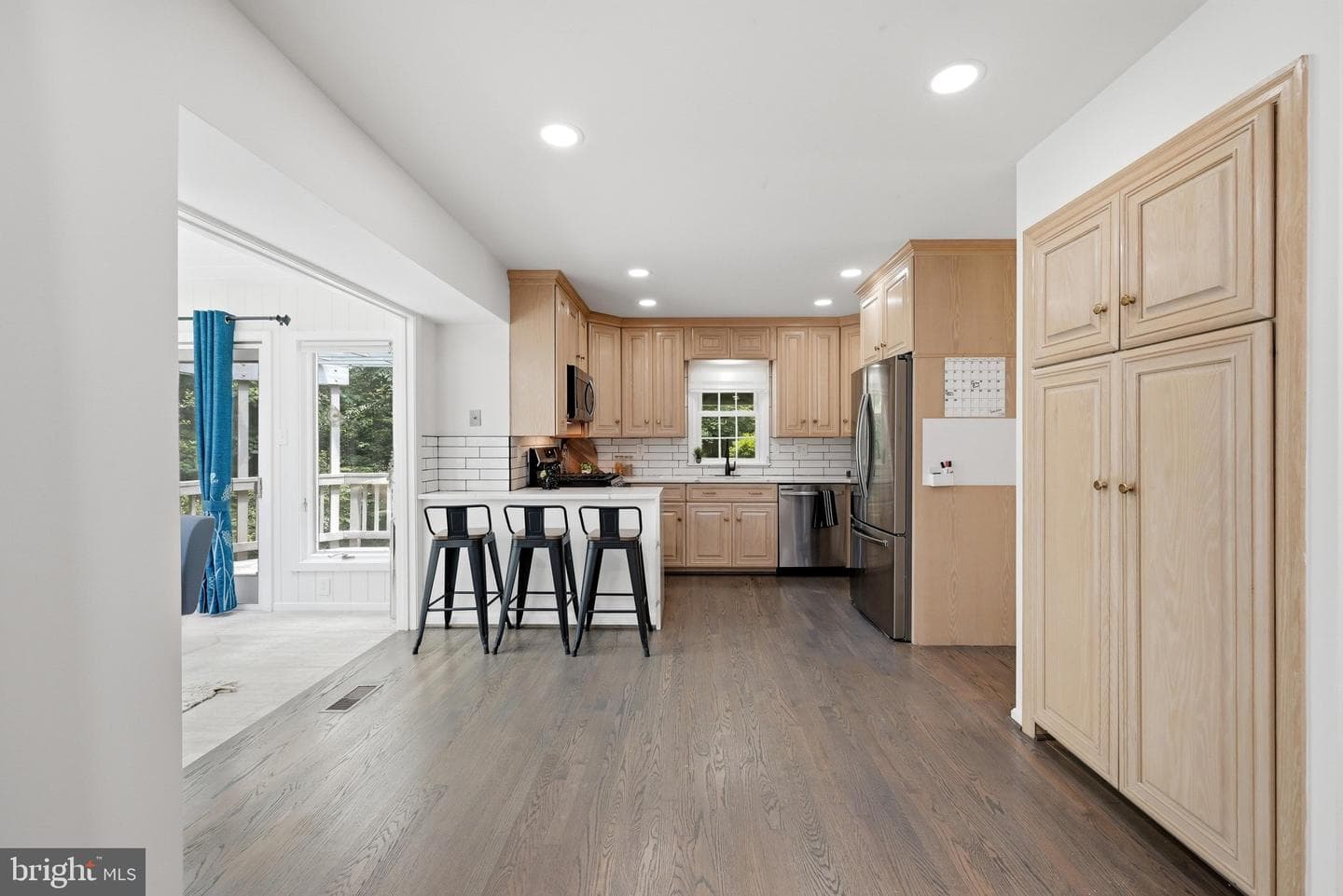 7202 Sampal Place photo 3