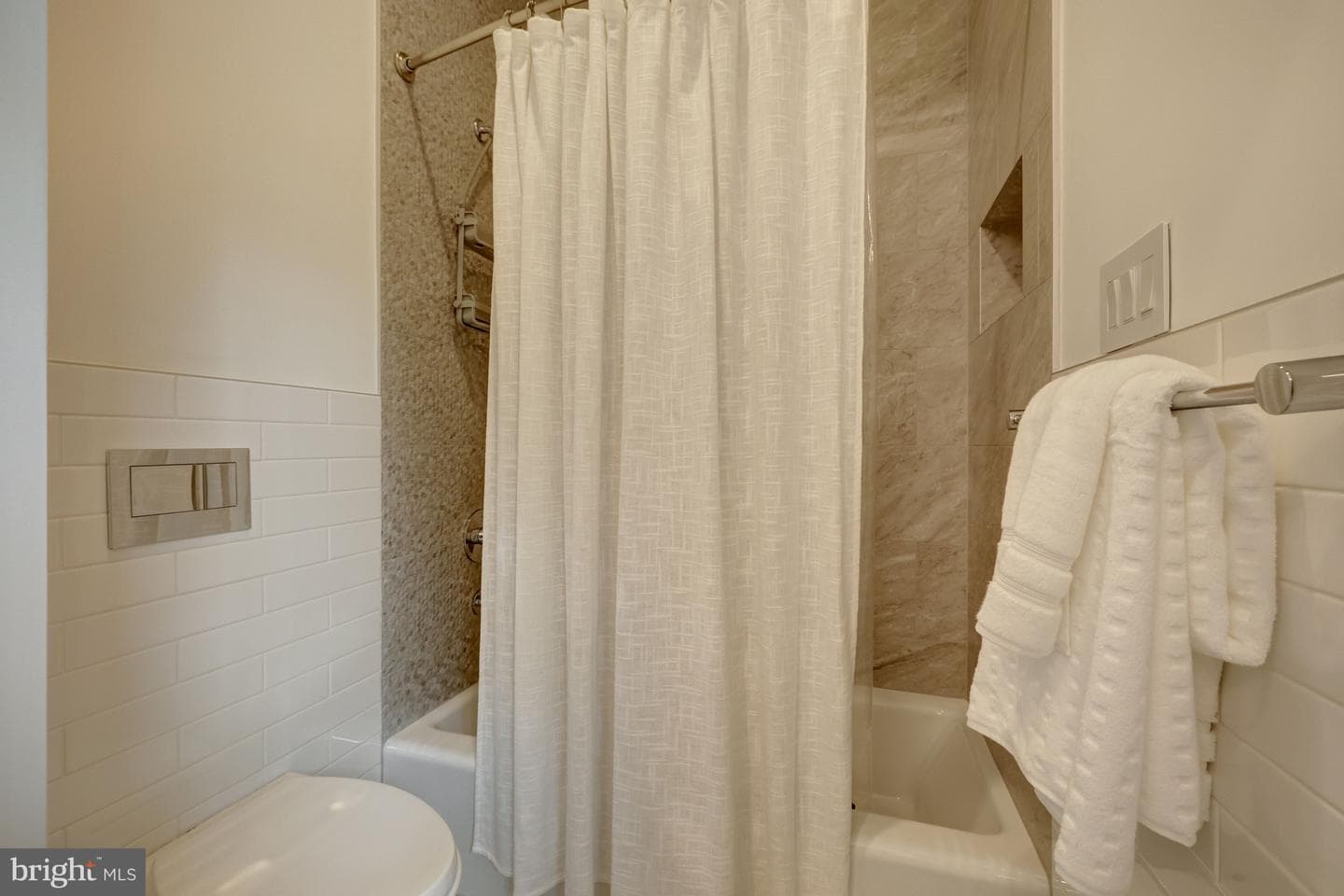 7815 Old Falls Road photo 77