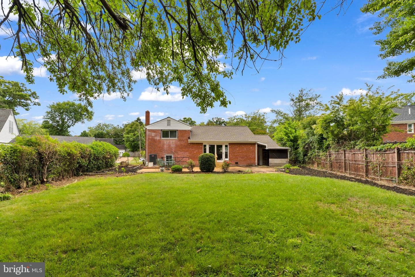 5907 Camberly Avenue photo 34