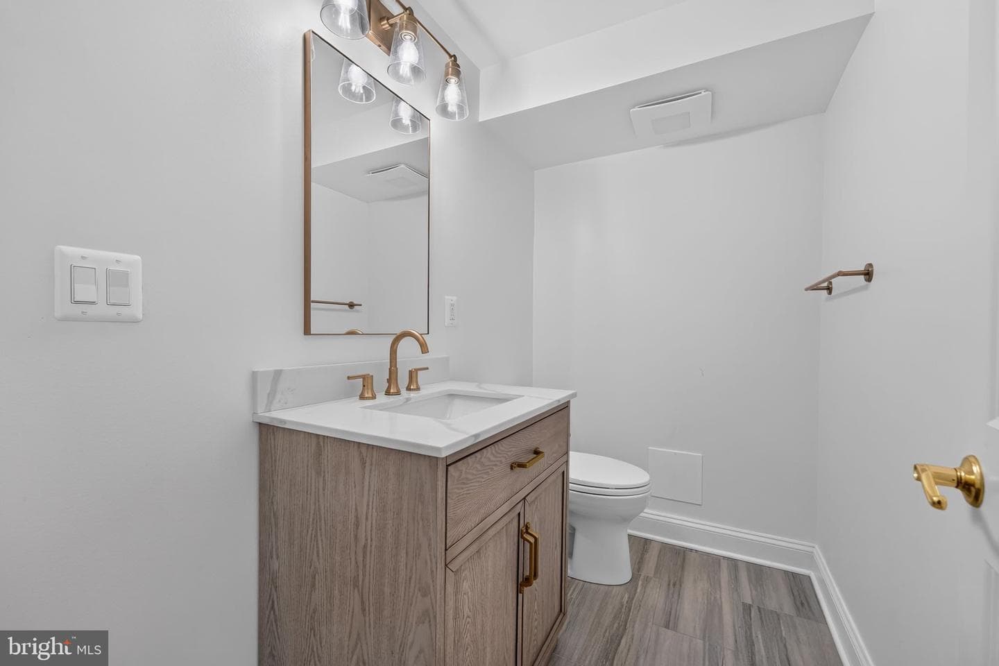 10800 Park Road photo 37