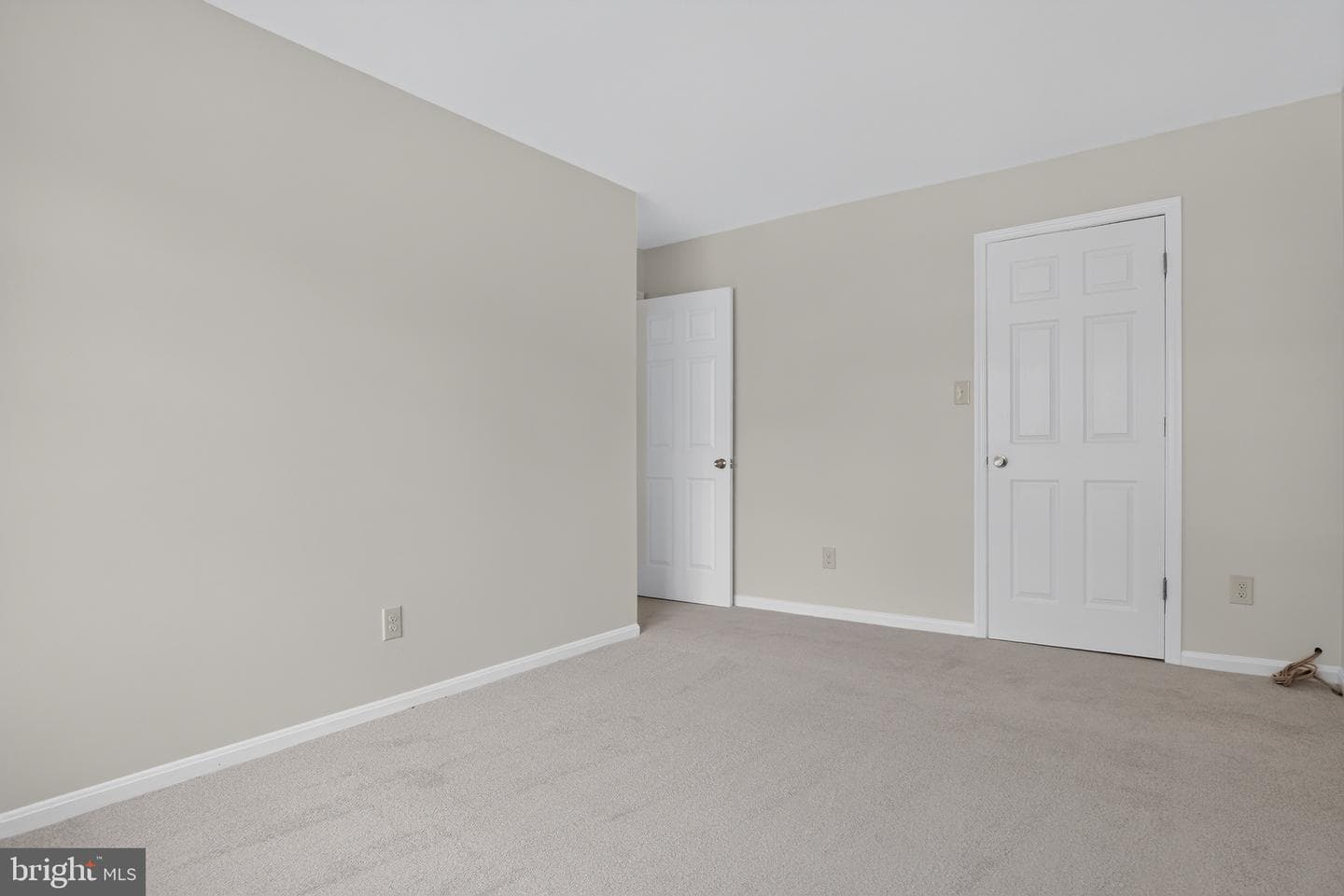 9836 Hagel Circle photo 25