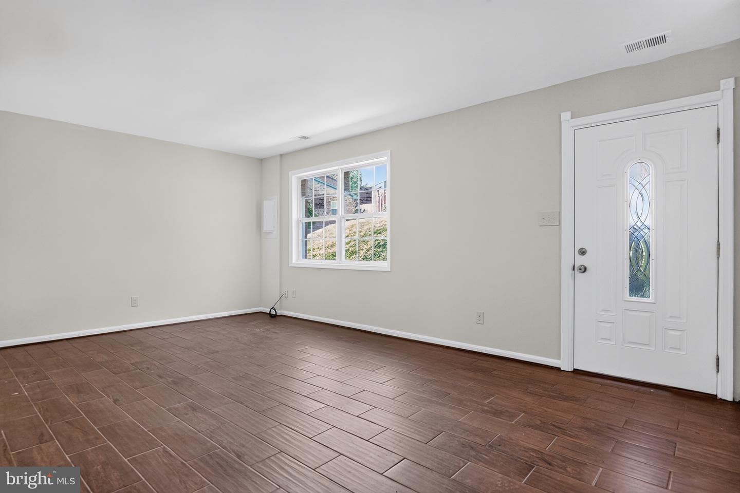 9836 Hagel Circle photo 7