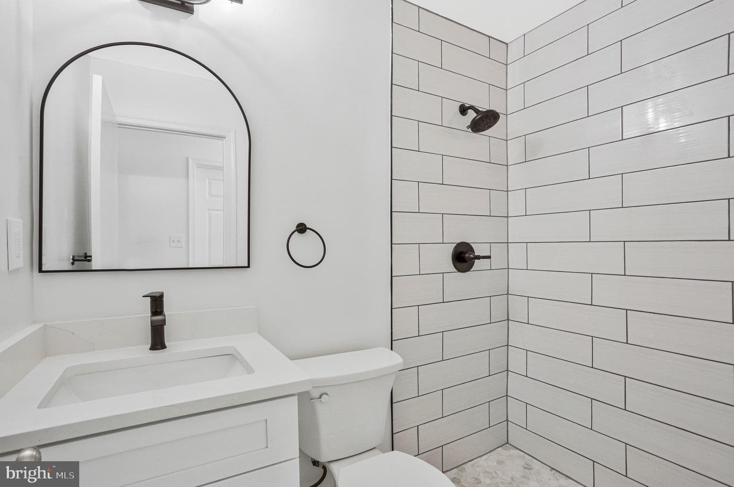 8346 Glastonbury Court photo 22