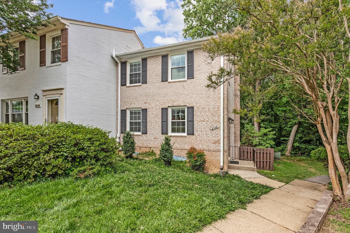 8346 Glastonbury Court photo 3