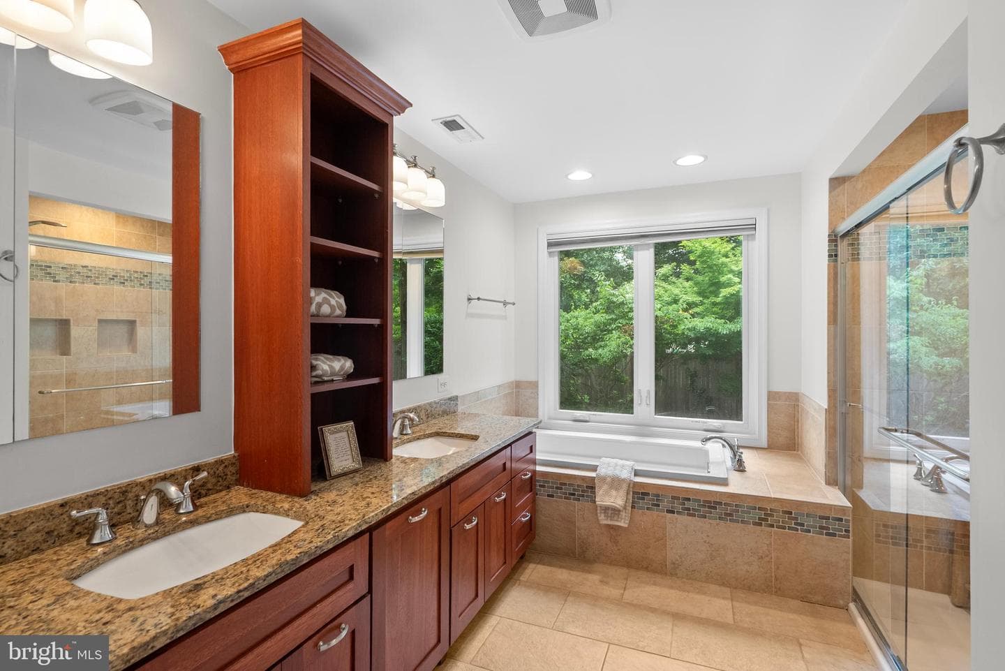 1212 Croton Drive photo 23