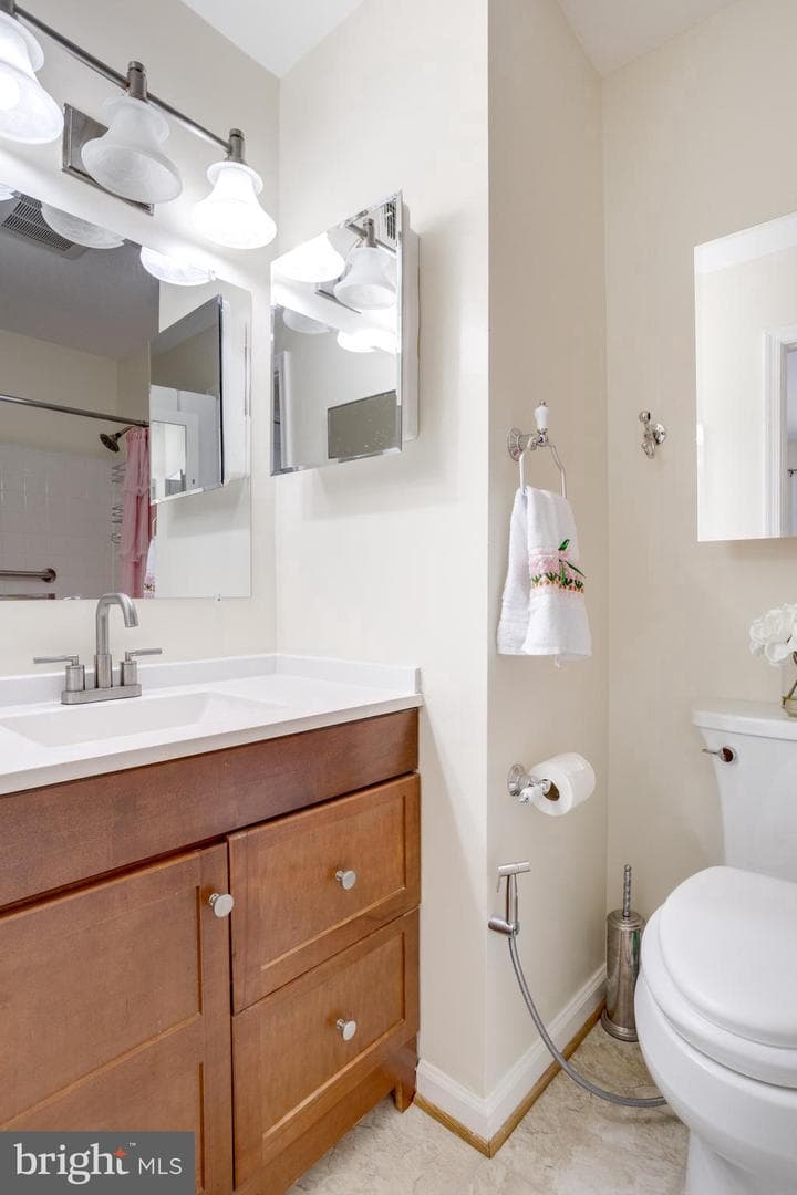 8434 Springfield Oaks Dr photo 20