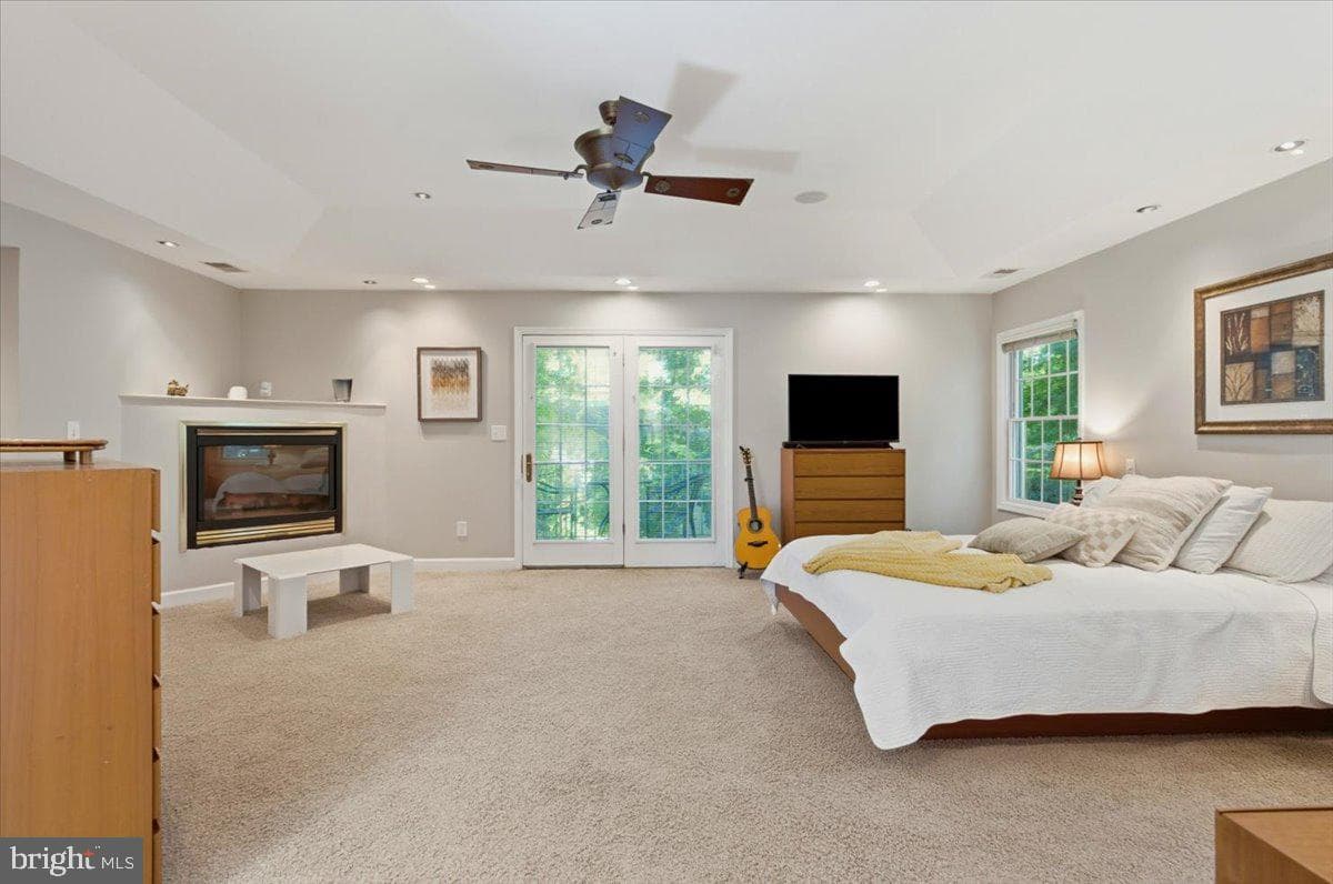 5803 Hall Street photo 34