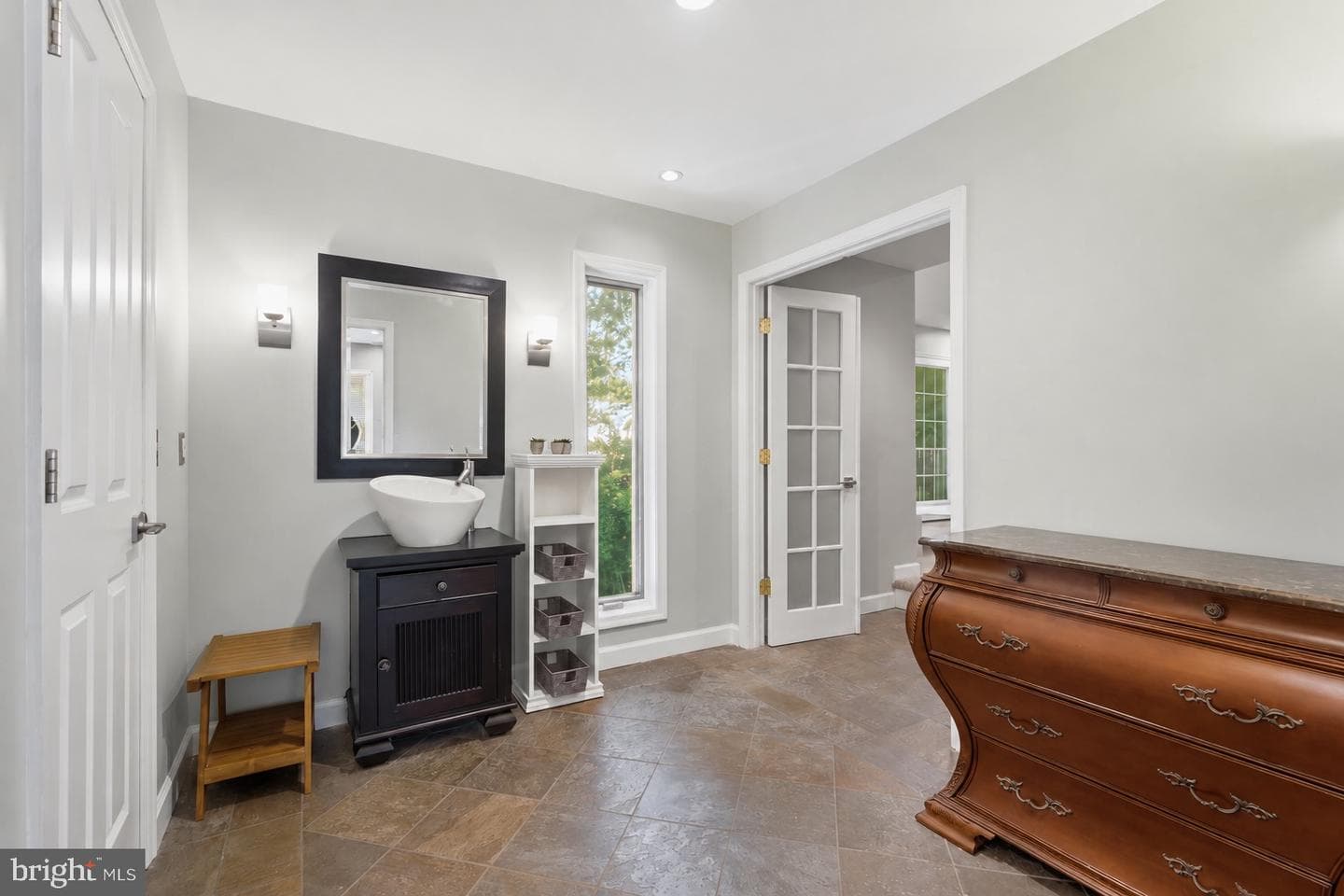5803 Hall Street photo 42
