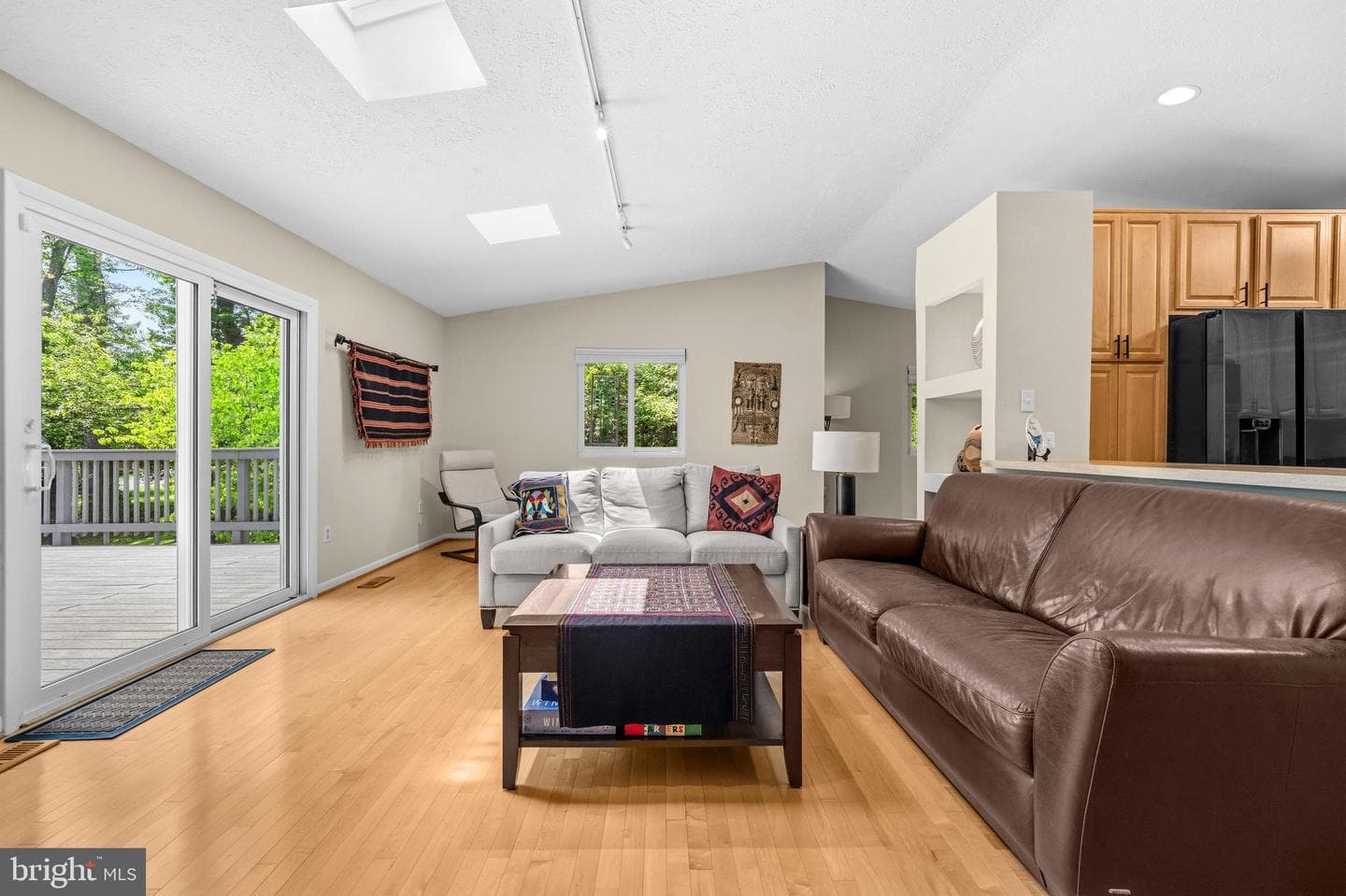 2409 Chestnut Street photo 6