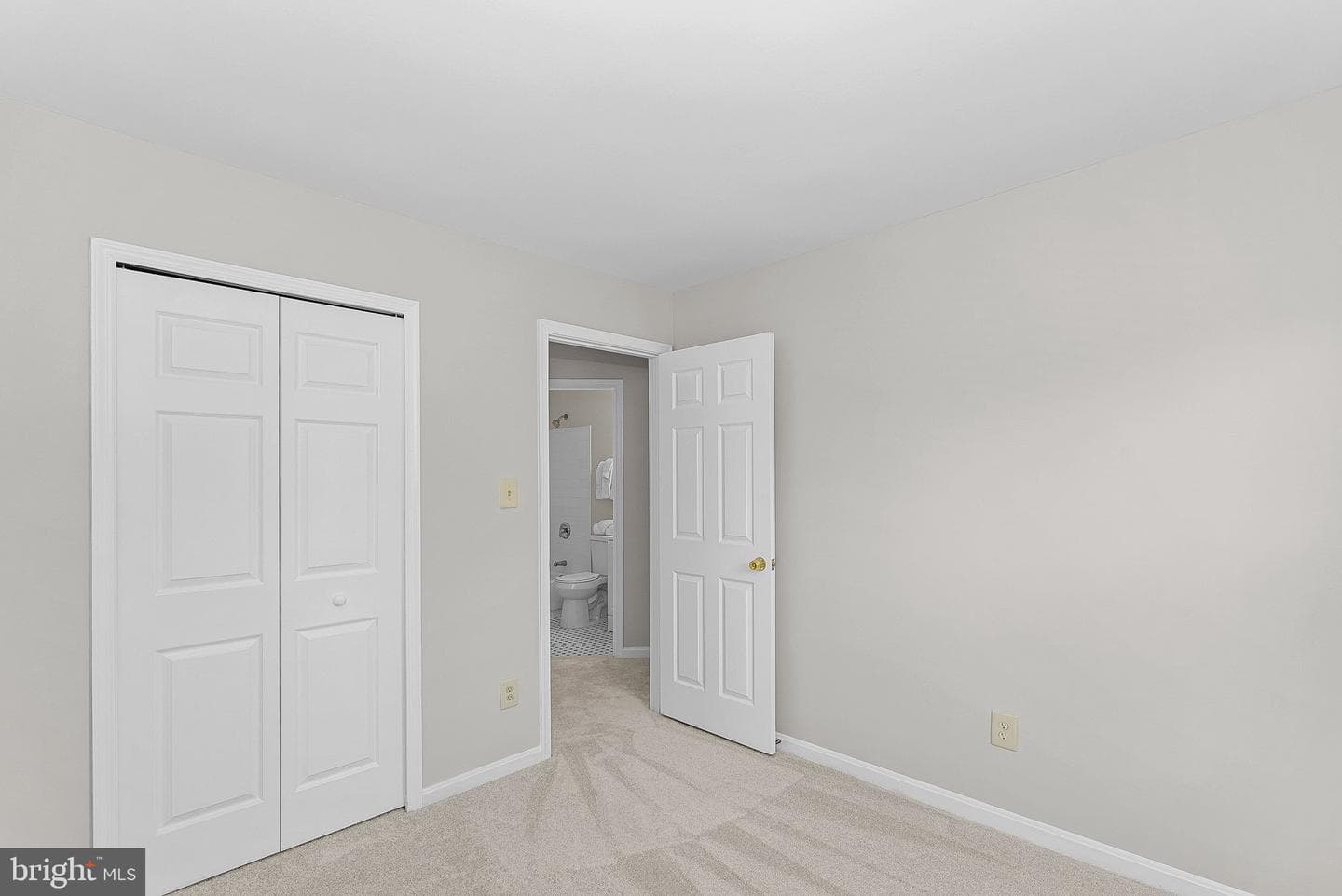 5335 Buxton Court photo 35