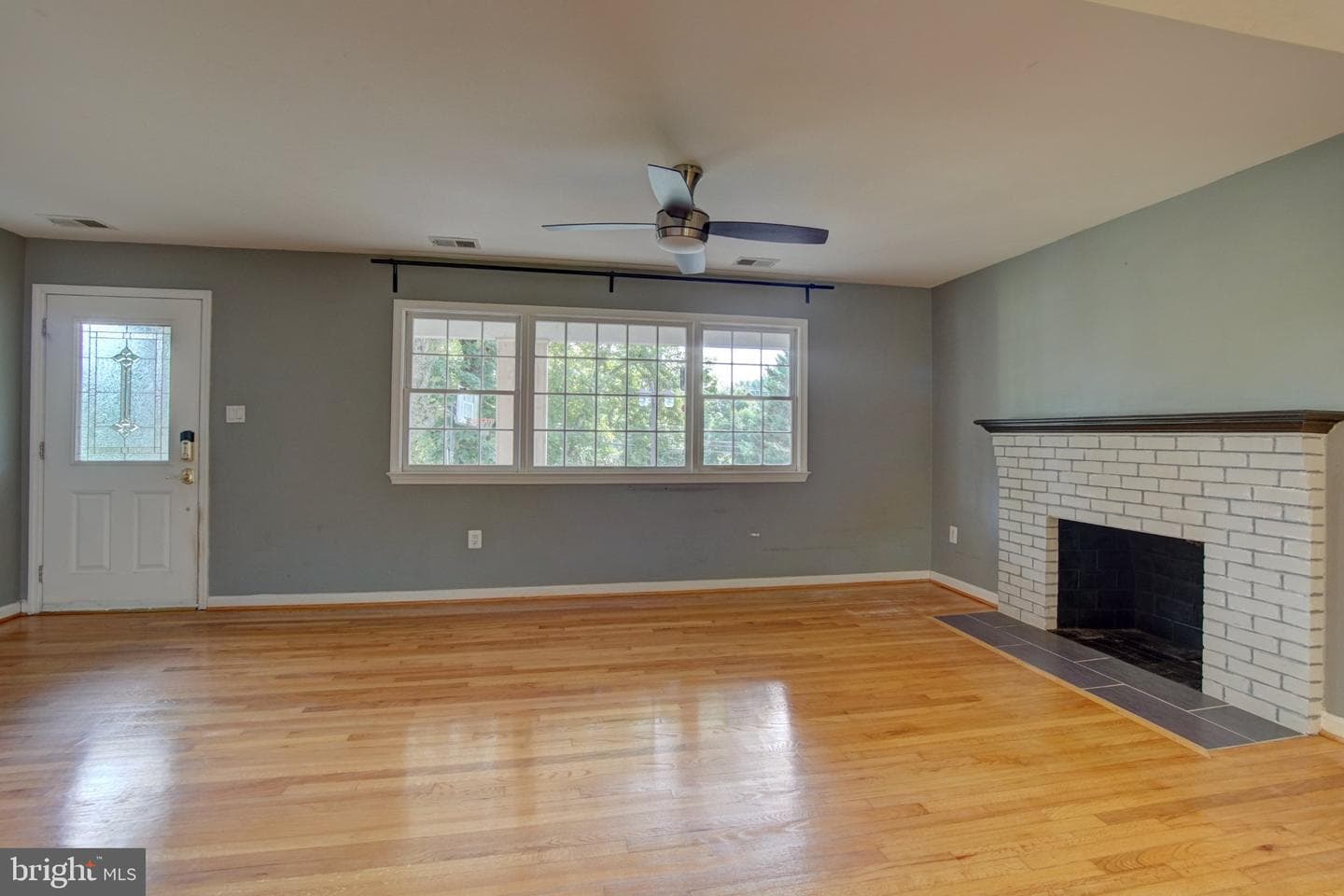 900 Walker Road photo 8