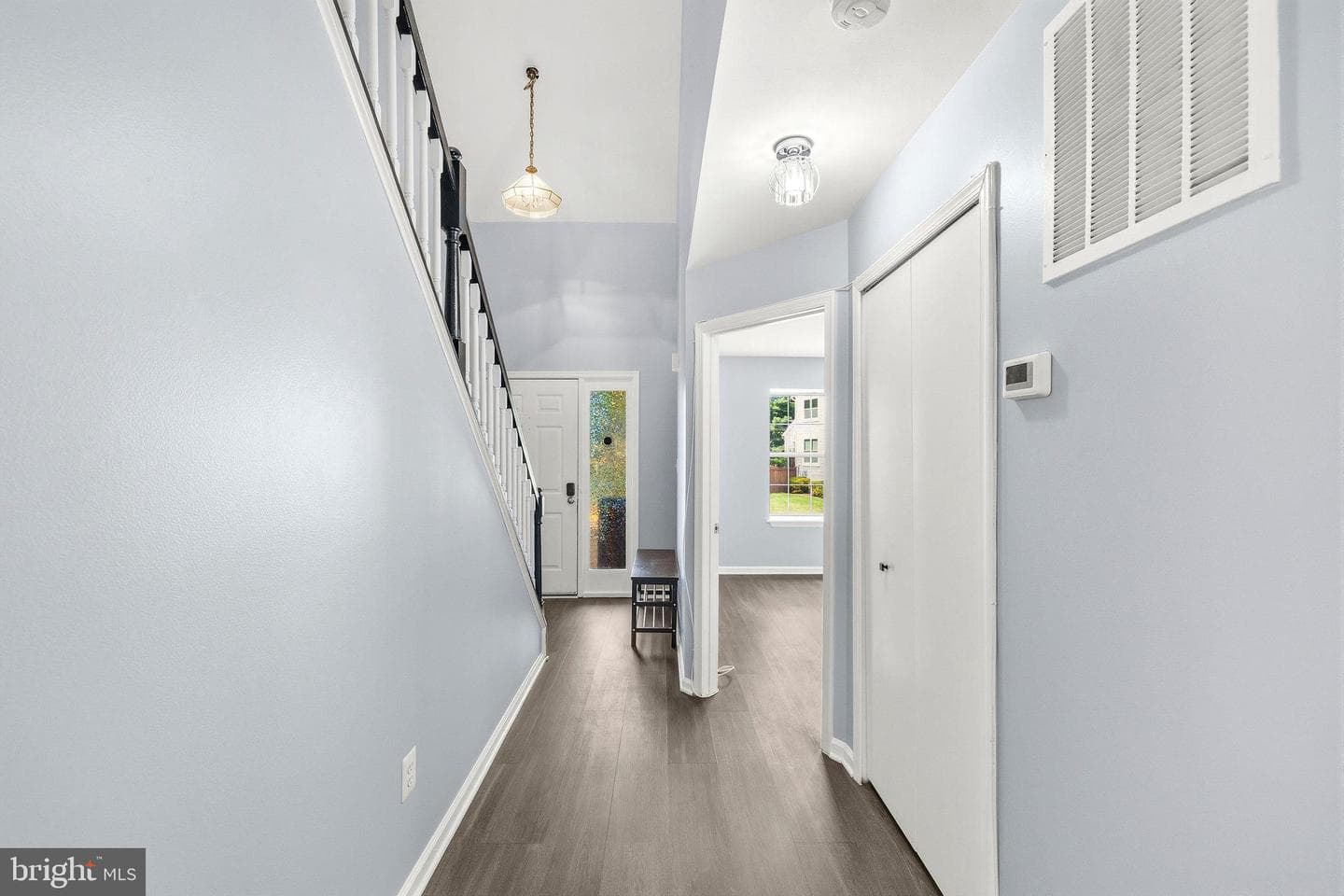 6104 Stonepath Circle photo 4