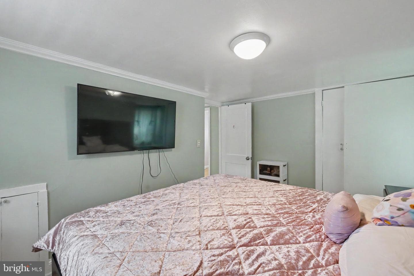 8608 Woodlawn Court photo 20
