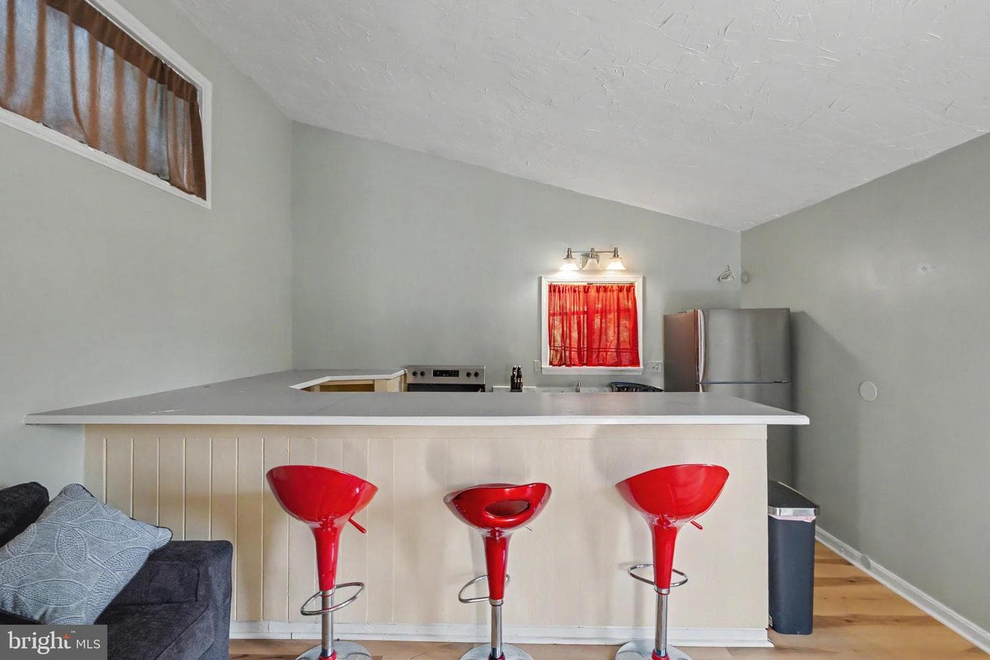 8608 Woodlawn Court photo 30
