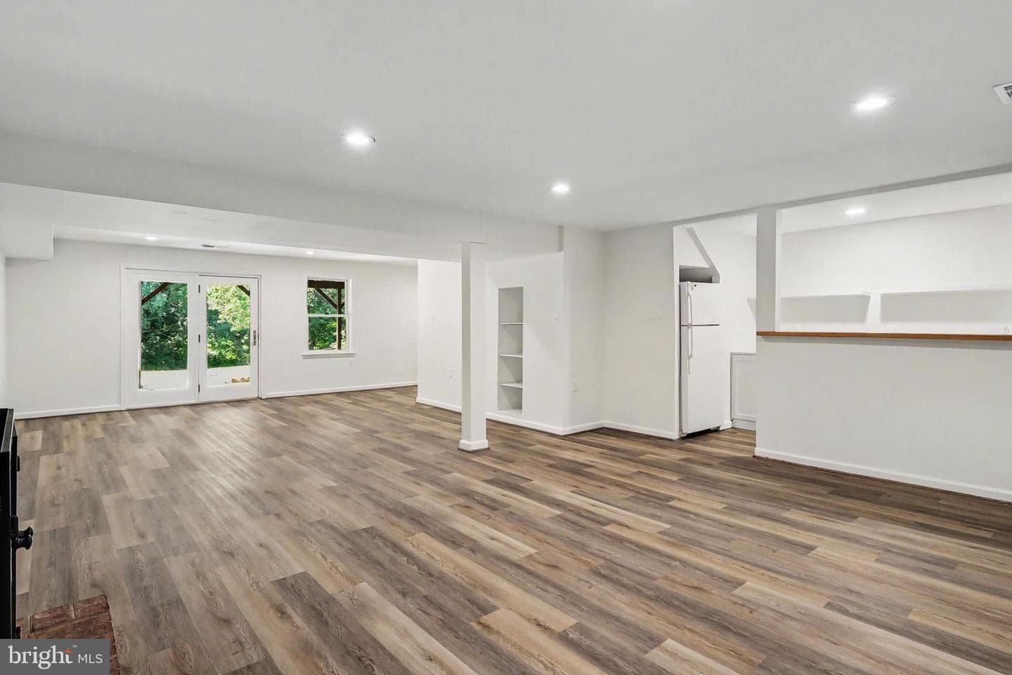 810 Aaron Court photo 19