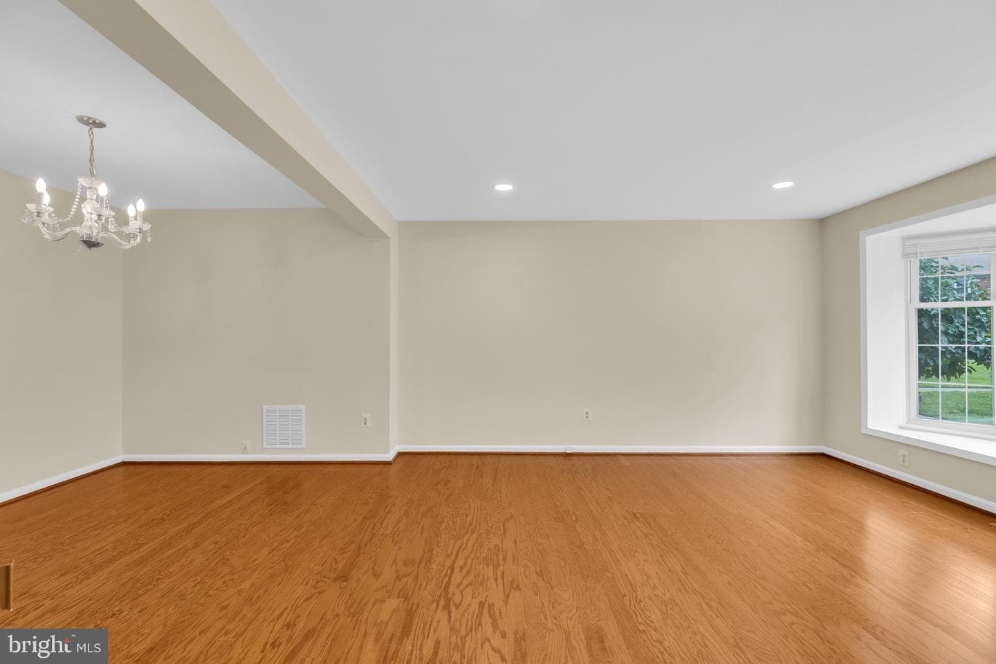 7428 Fountain Head Drive photo 6