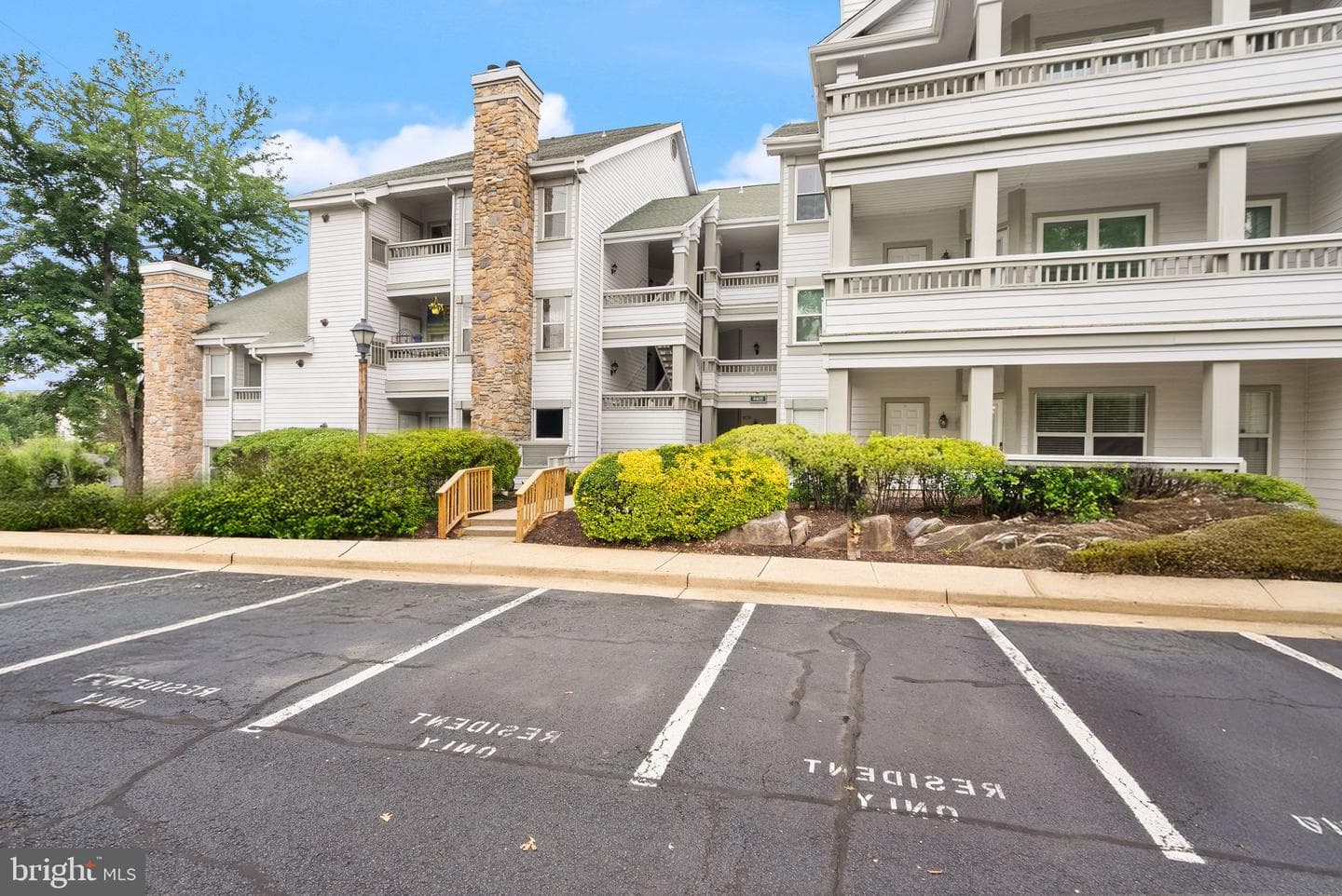 4405 Fair Stone Drive #204 photo 32