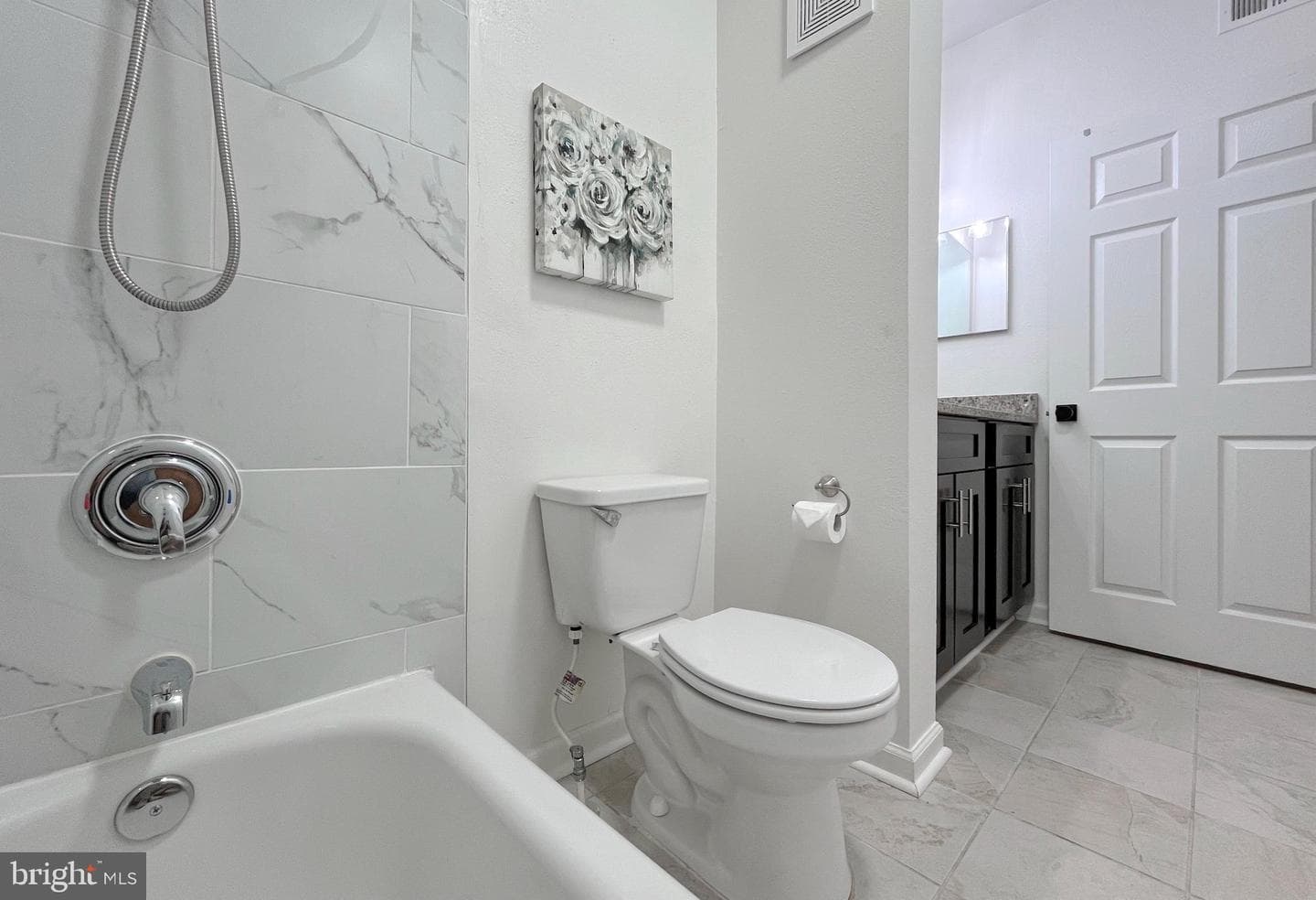 1530 Spring Gate Drive #9208 photo 15
