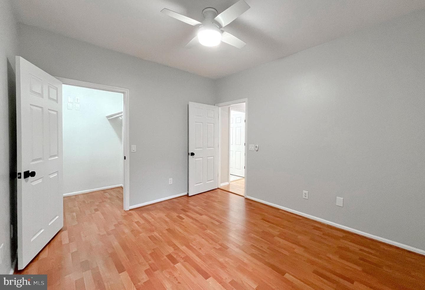 1530 Spring Gate Drive #9208 photo 24