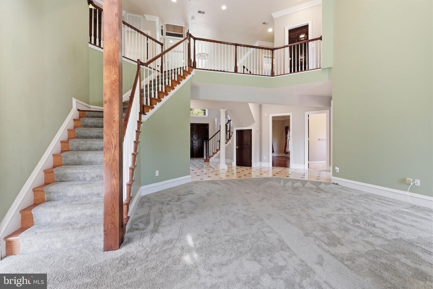 8813 Oak Leaf Drive photo 11