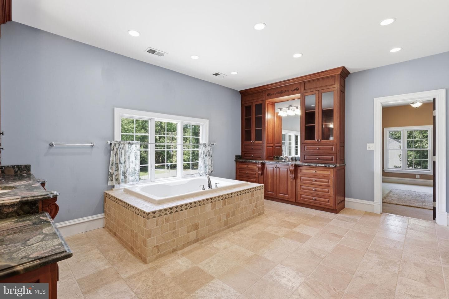 8813 Oak Leaf Drive photo 33