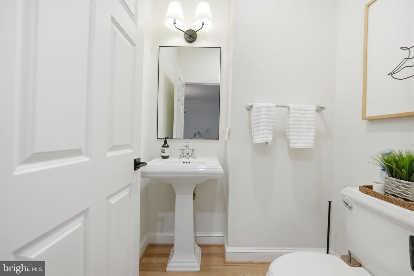 1320 Lessard Lane photo 8
