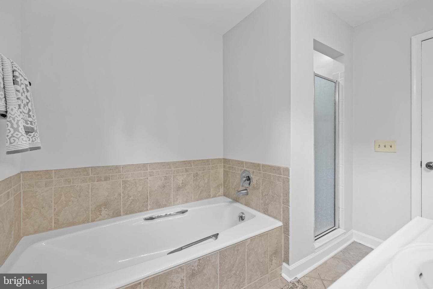 6261 Masefield Court photo 36