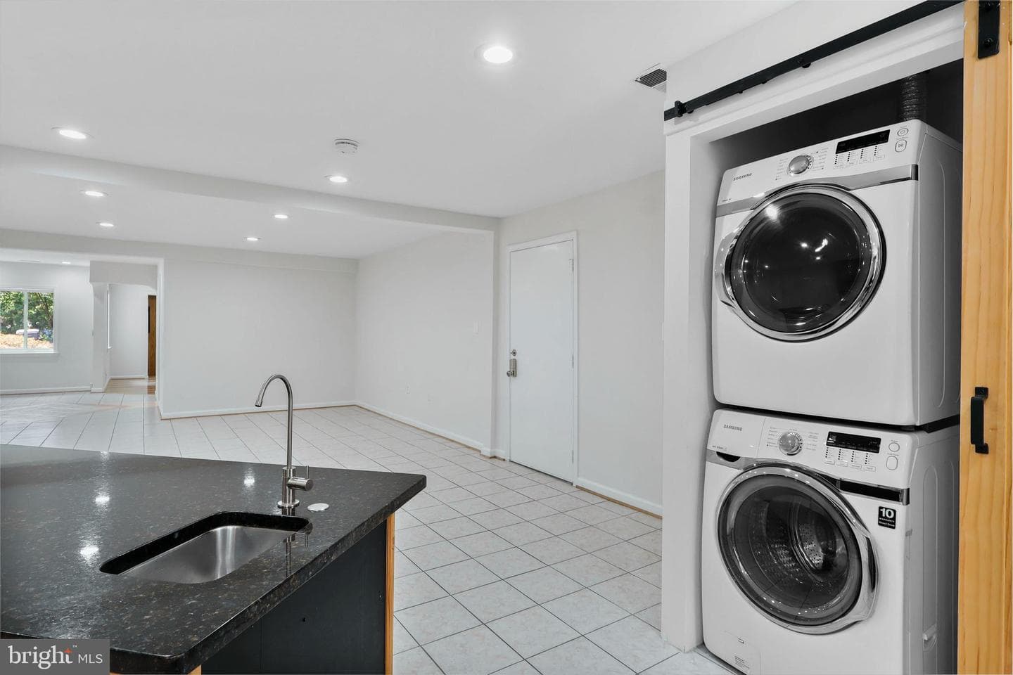 3505 Gallows Road photo 11
