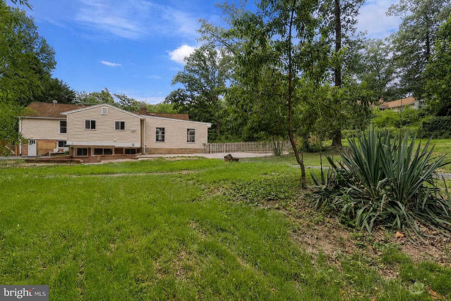 3505 Gallows Road photo 42