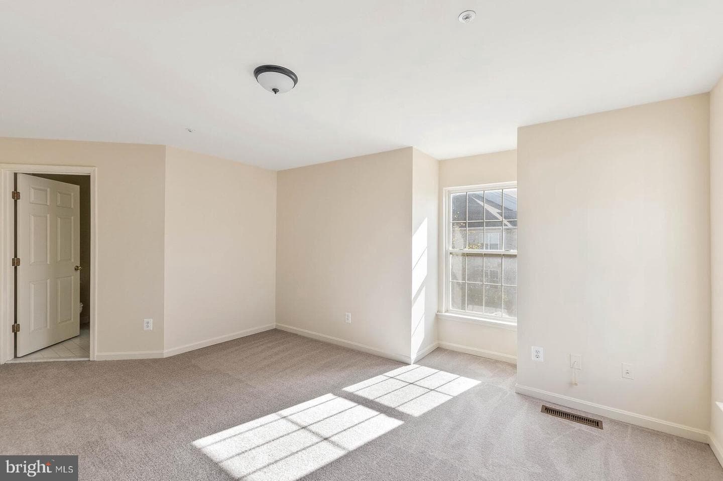 6601 Netties Lane #1803 photo 18