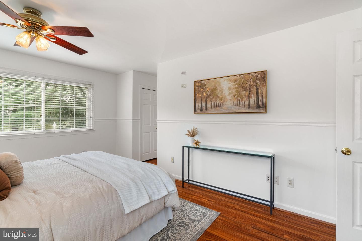 7190 Lake Cove Drive photo 20