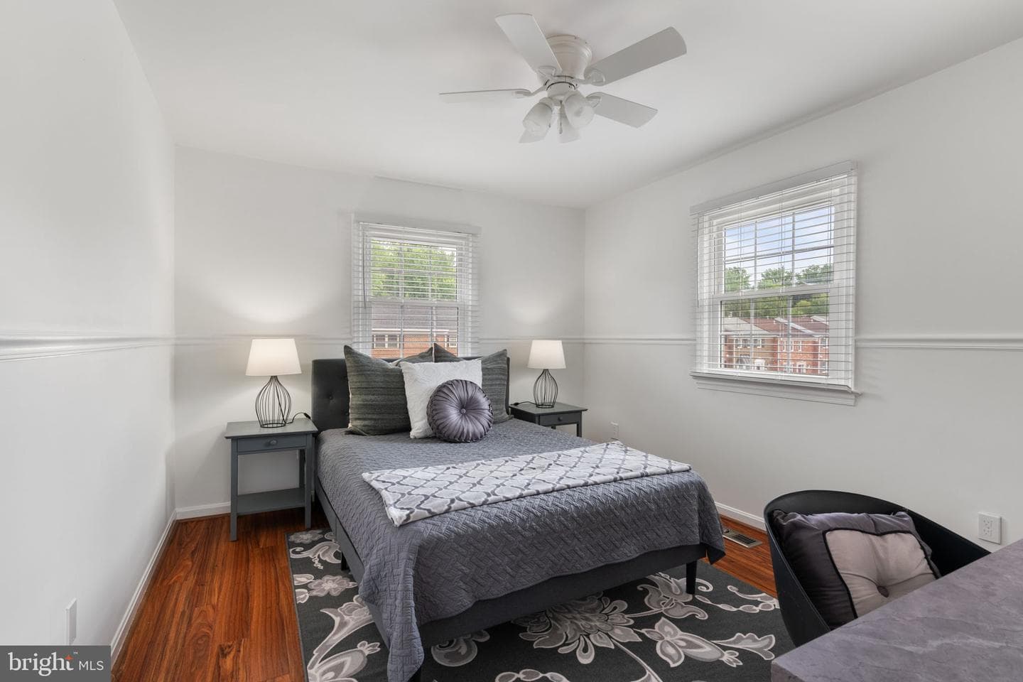 7190 Lake Cove Drive photo 23